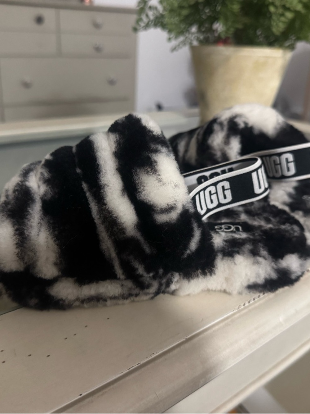 UGG Black & White Marbled Shearling Slide